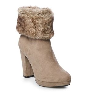 LC Lauren Conrad Cappuccino Ankle Boots with Fur Size 8.5
